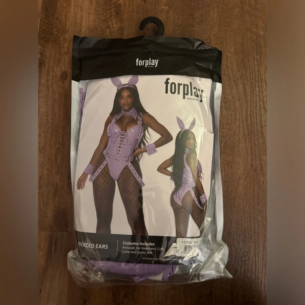 Forplay Costume - Picture 6 of 7